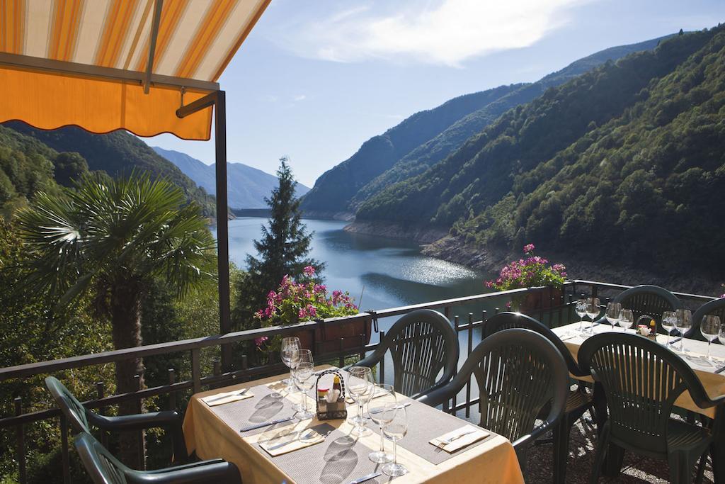 Hotel Al Lago Vogorno Экстерьер фото